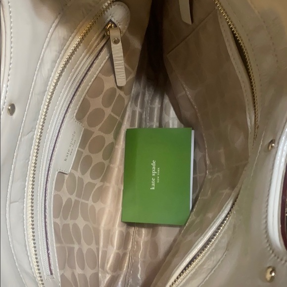 Kate Spade clutch with gold detail - Picture 3 of 11